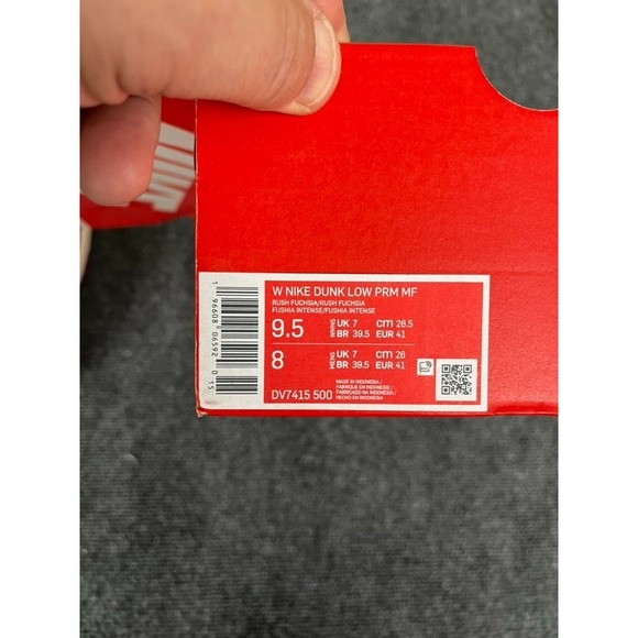 Nike Dunk Premium Low Rush Fuchsia Womens Size 9.5 Mens 8 New With Box - Picture 5 of 10